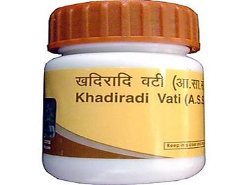 Divya Khadiradi Vati